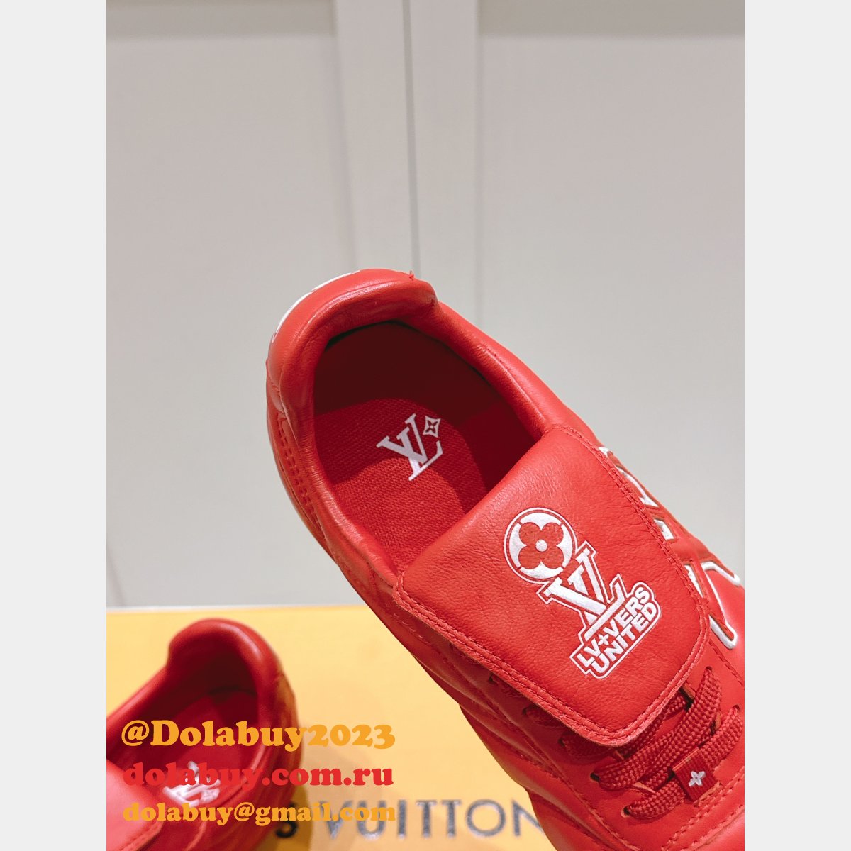 Wholesale 7 Star LV Footprint Soccer Sneaker