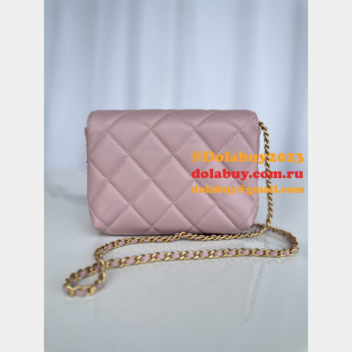Top Quality CC Shiny Lambskin Crossbody Bag AS4986