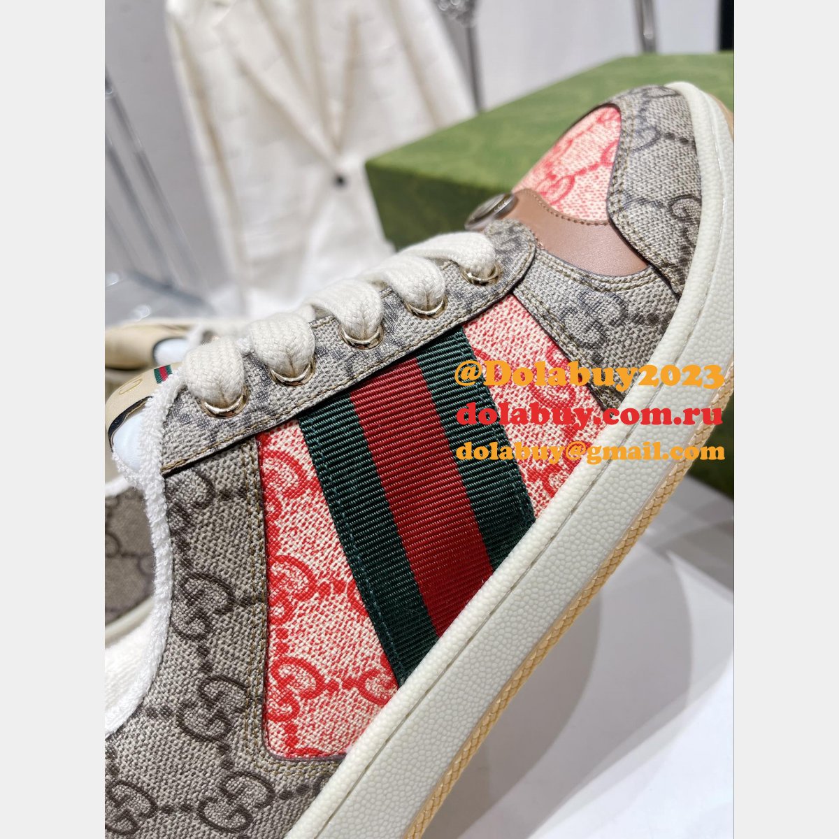 G*u*i dirty embroidery cowhide shoes replica shop