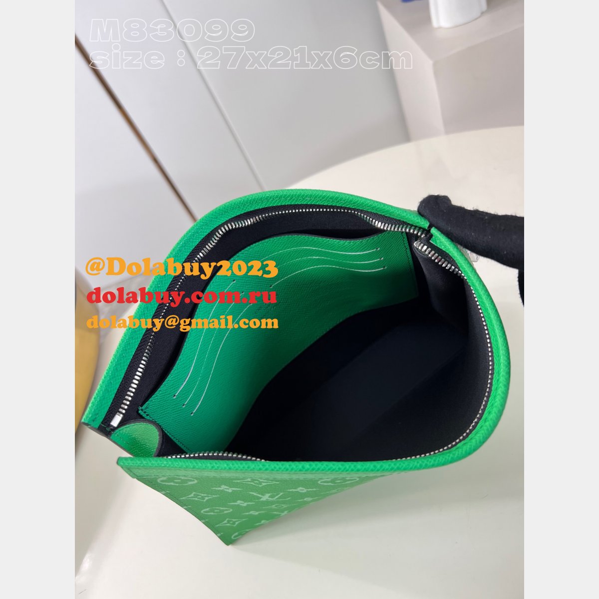 Duplicate Gaston Wearable Wallet Taigarama M83099 Louis Vuitton Bag