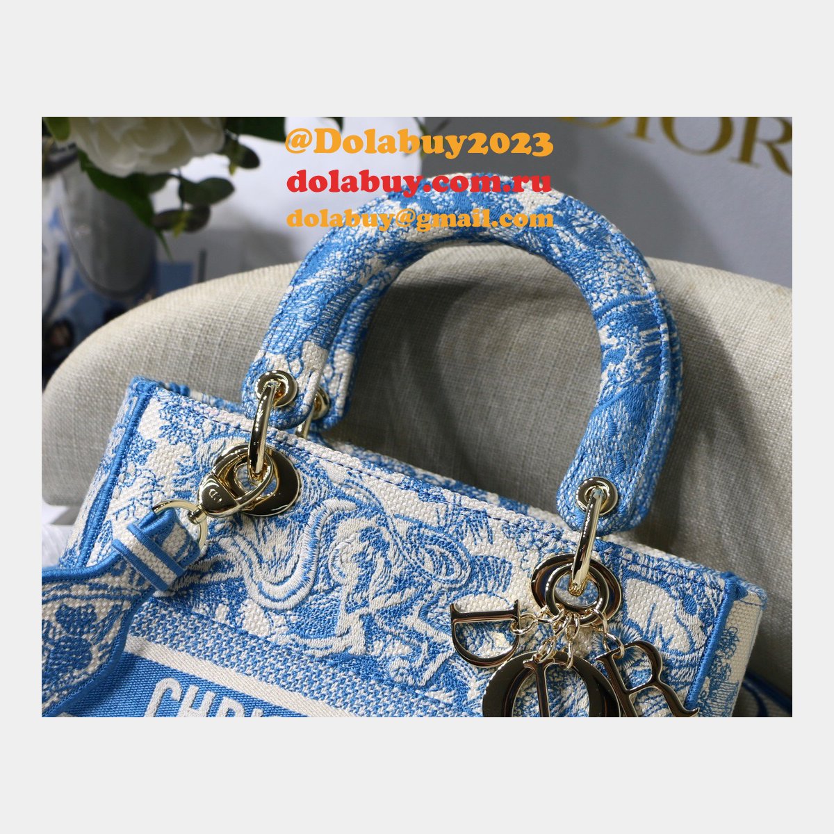 Practical And Versatile Replica Designer Lady Dior 24cm Bags Options