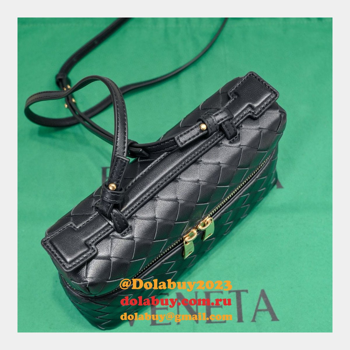 luxury b0tte*a Ven*ta 1:1 mirror vanity case 789109