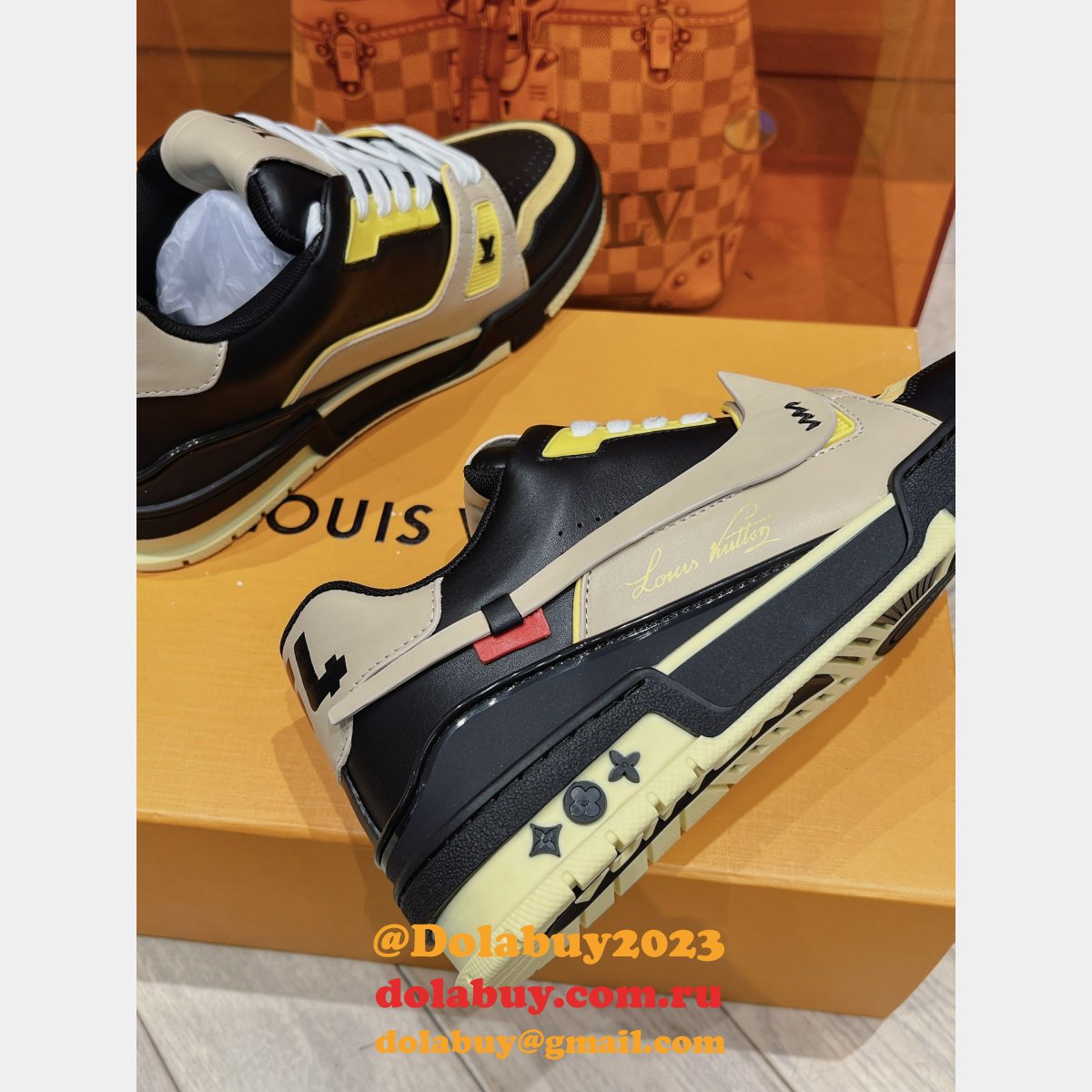 High Quality Replica US Louis Vuitton Trainer Sneaker Shoes