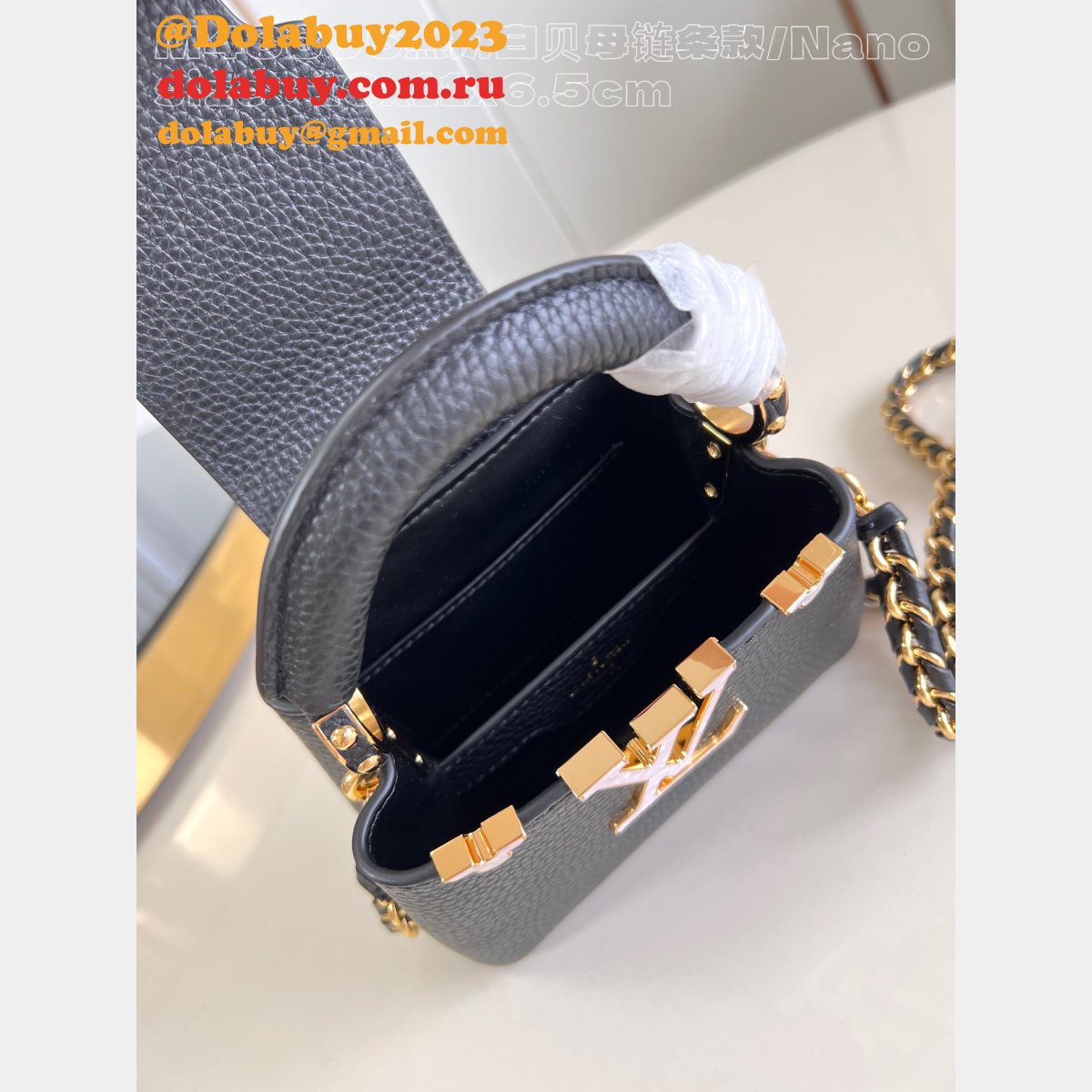 Buy Outlet Replicas Louis Vuitton Capucines M48865 Black Bag