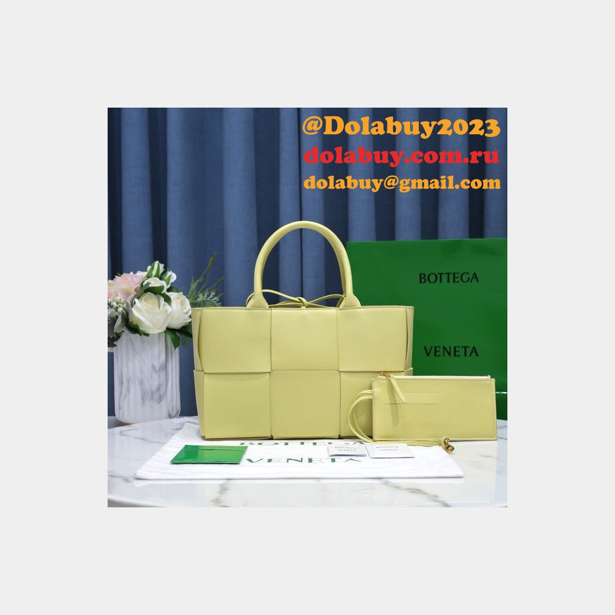 luxury b0tte*a Ven*ta medium arco tote bag 36cm