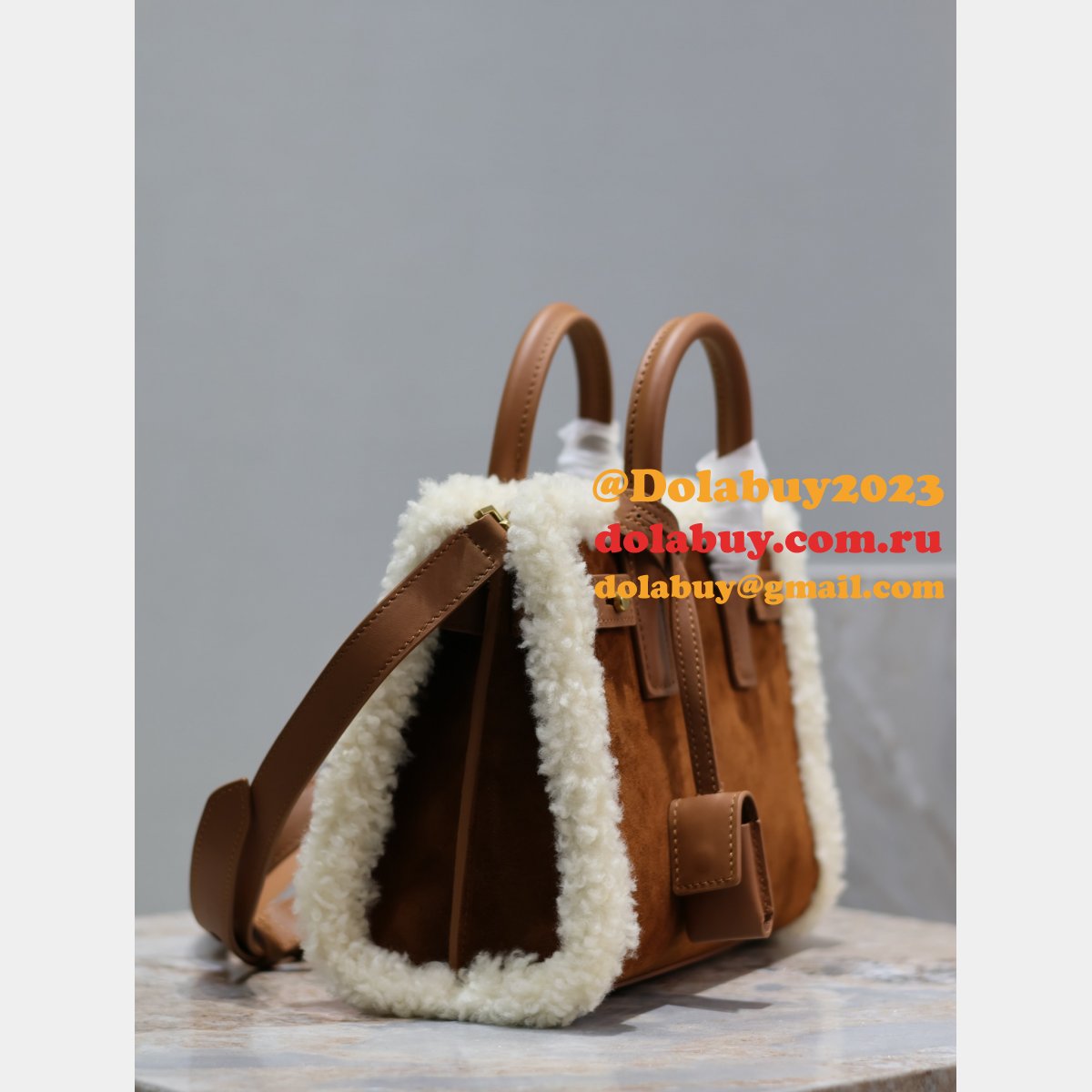 Fashion REPLICA YVES SAINT LAURENT sac de jour 22/26/32cm
