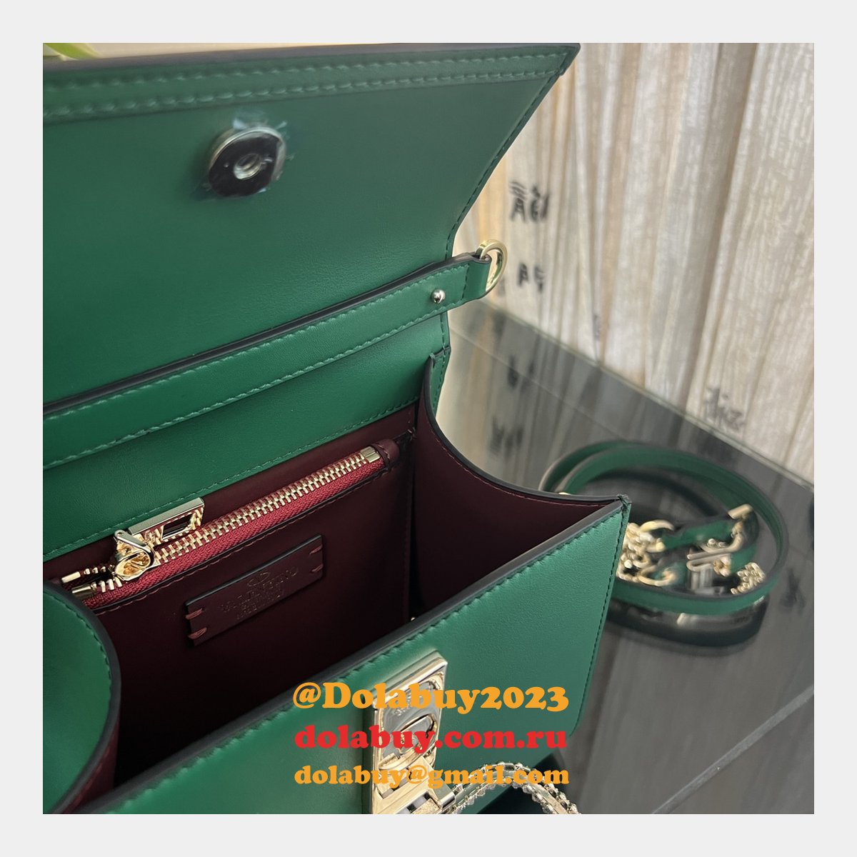 Top Quality Valentino VSLING Small Calf Handbag 2082