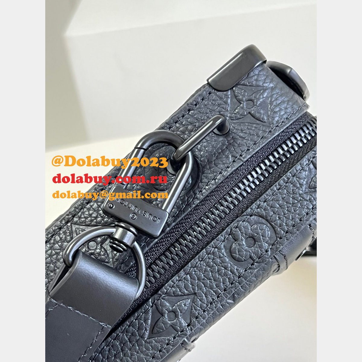 Louis Vuitton Luxury M59163 Black Handle Soft Trunk Taurillon Monogram Men Bags