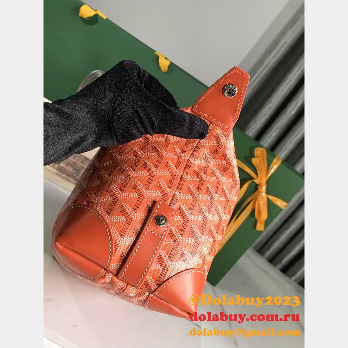 Goyard Top Luggage Boeing NBA Love 020215 Replica Bag