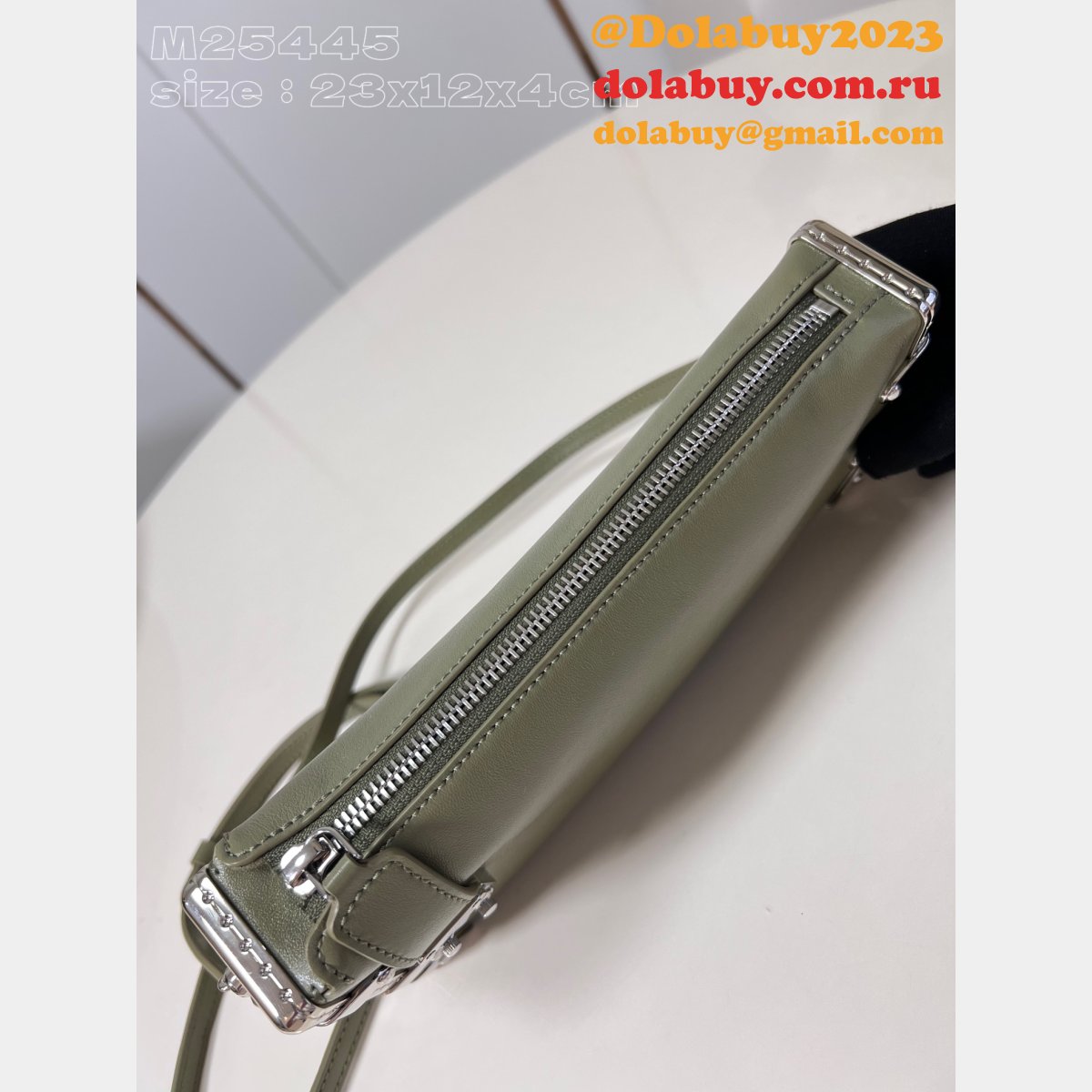 Designer Copy Louis Vuitton Fashion Slim Trunk M25445 Bag