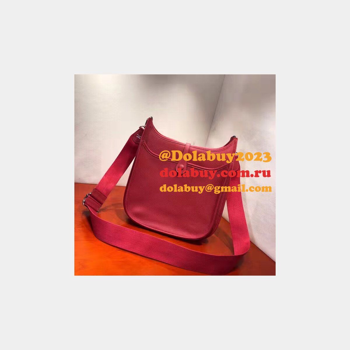 Hermes Replica Evelyne Bags 28CM Products Luxury Online Store