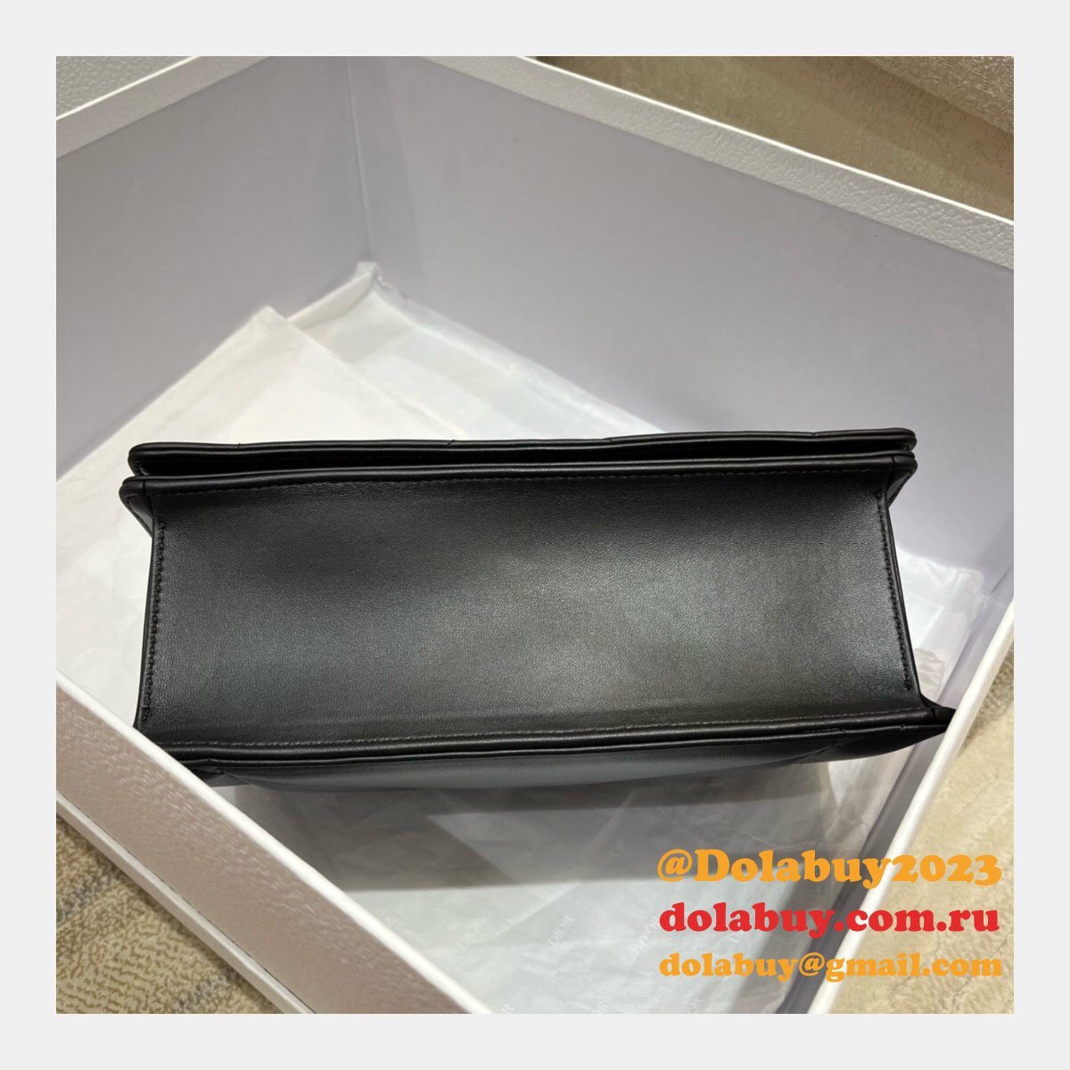 Christian Dior AAA+ Replica M5821 The Best Tote Bag