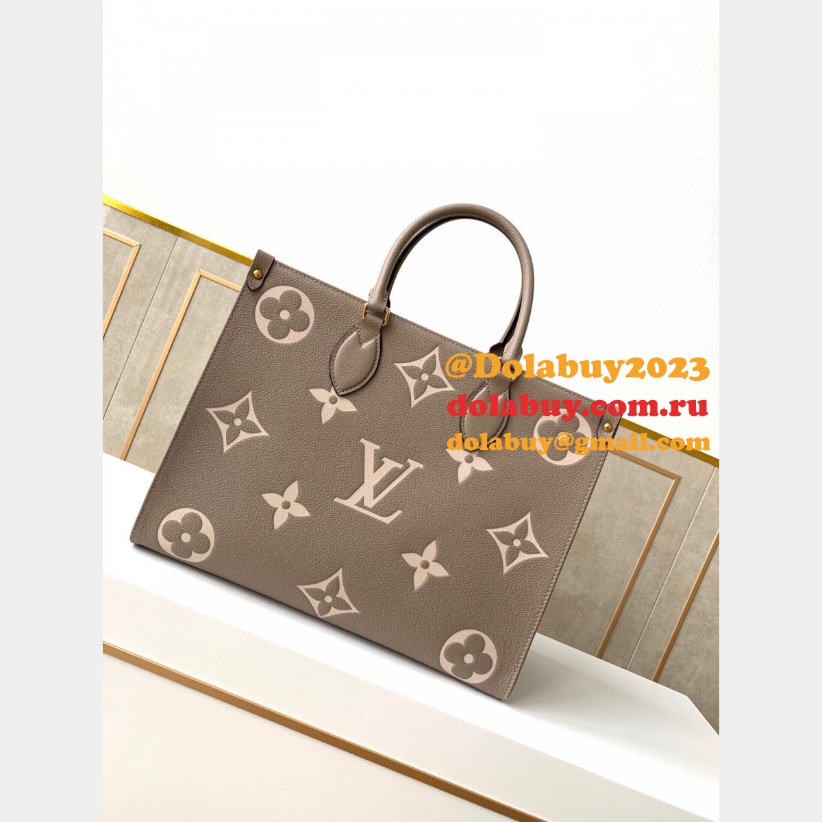 Louis Vuitton Replicas OnTheGo MM Monogram Empreinte Leather M45494