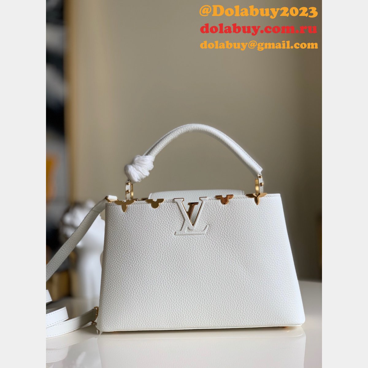 How To Buy Cheap Louis Vuitton M54663/M54665 Capucines Bag From China