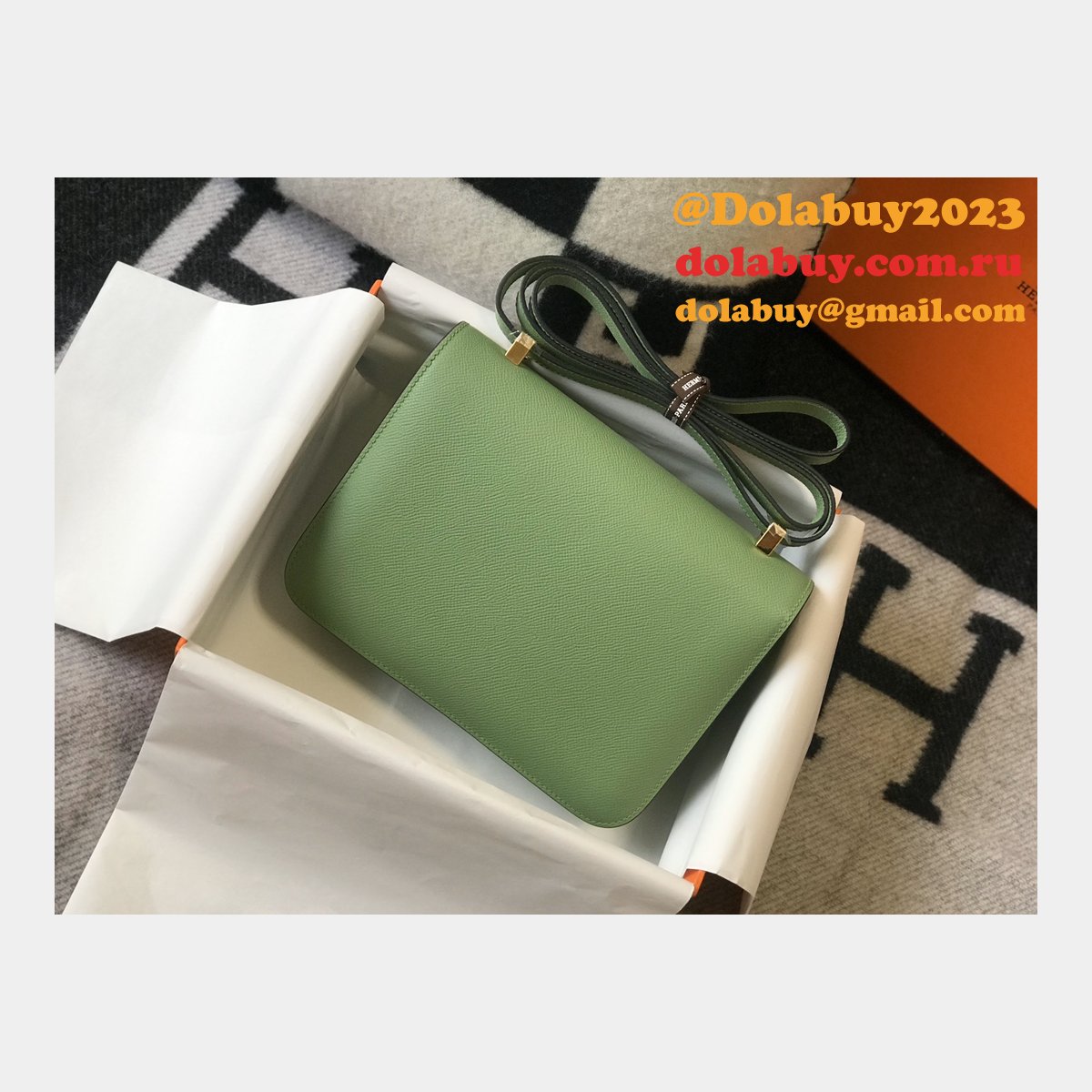 High Quality AAA Replica Hermes Constance 18/23CM Bag