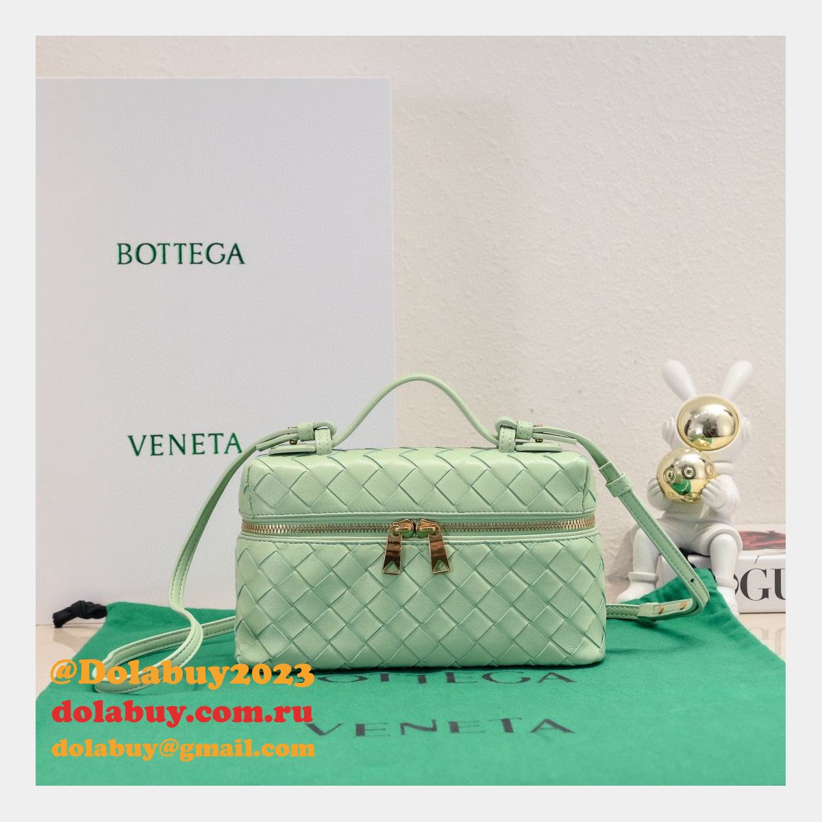 luxury b0tte*a Ven*ta 1:1 mirror vanity case 789109
