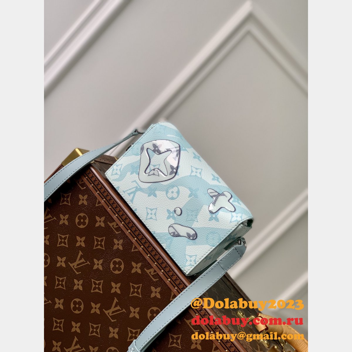 Steamer Wearable Wallet M22637 Louis Vuitton UK Knockoff Bag