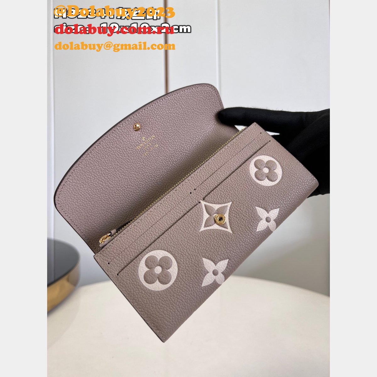 Melania Long Wallets Louis Vuitton M82341/M82340 Replica Bag