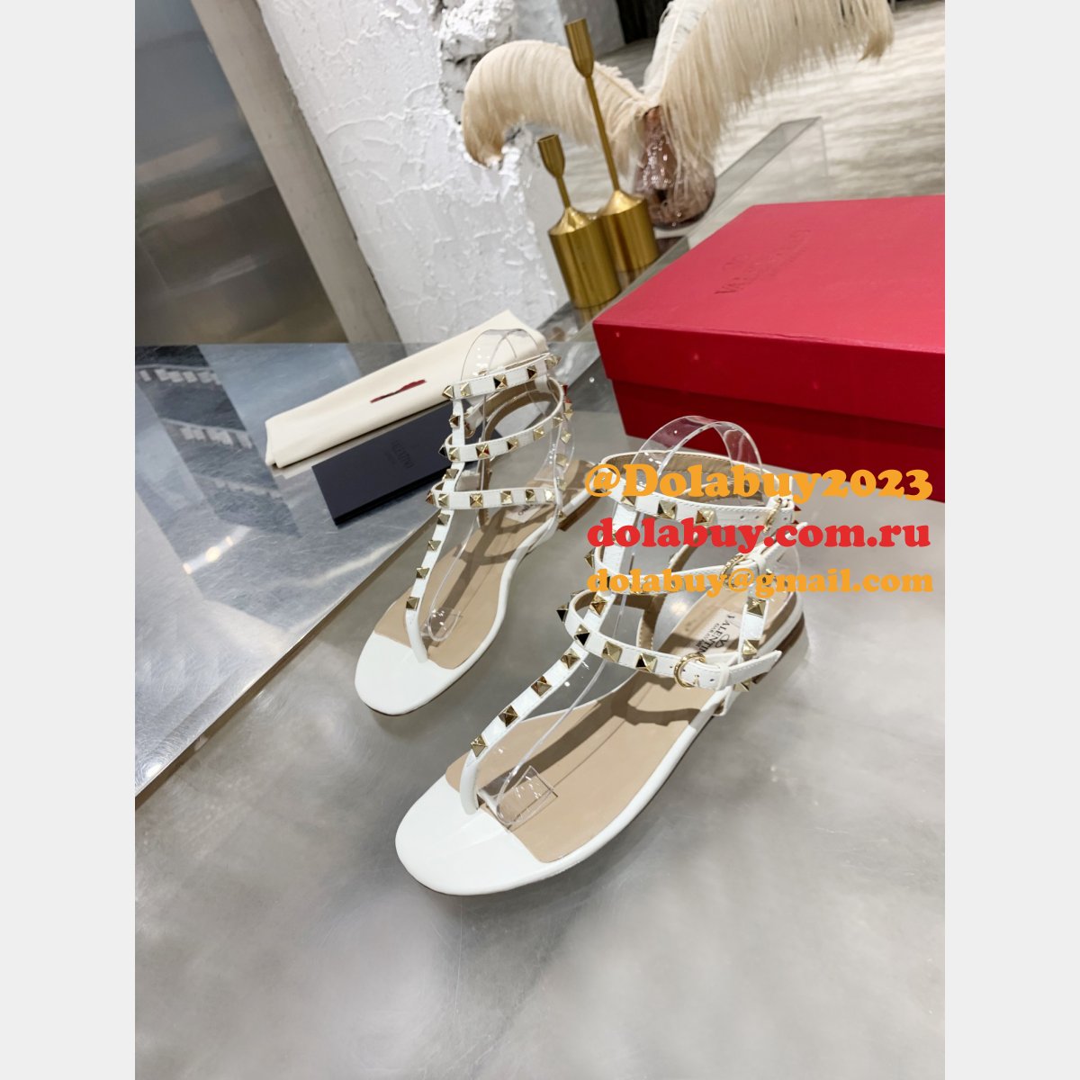 Valentino 1:1 Mirror ROCKSTUD METALLIC FLAT FLIP-FLOP SANDAL