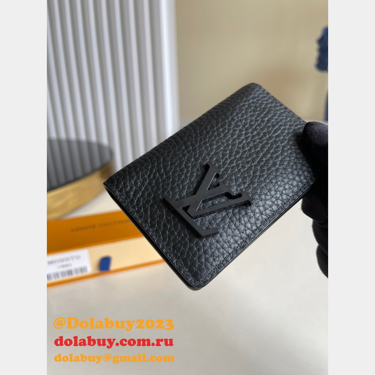 Louis Vuitton Pocket Organizer H26 M69979 Black Small Leather