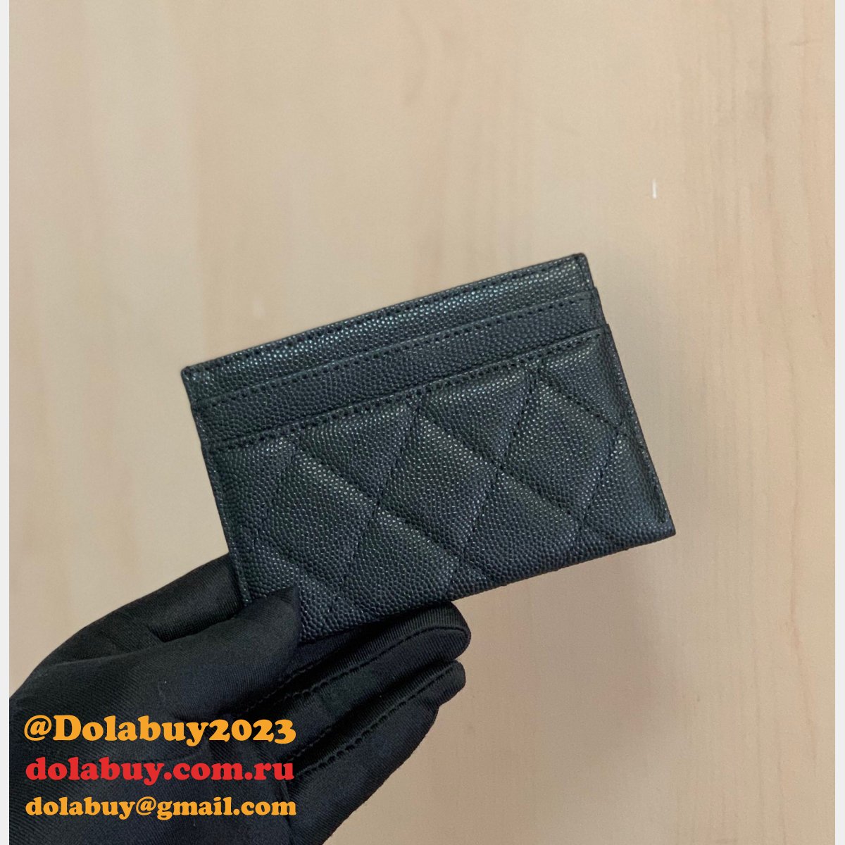 Replicas AP1967 Black/White Card Holder Grained Calfskin Fake Bags