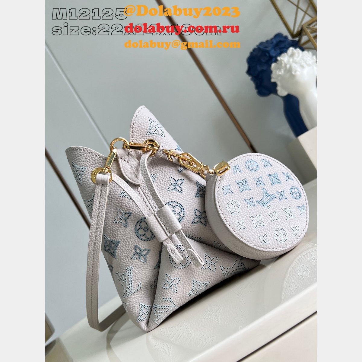 Perfect Louis Vuitton Bella Mahina M12125 Replica Bag