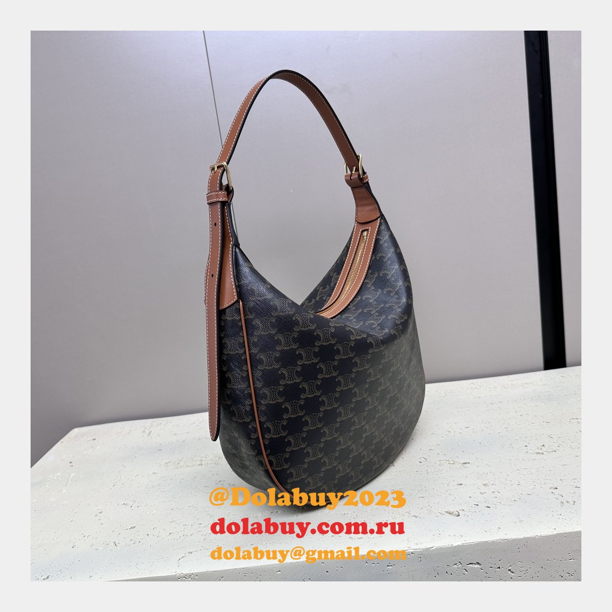 1:1 Mirror Heloise Cuir Triomphe 114712 Tan Knockoff Celine Bag